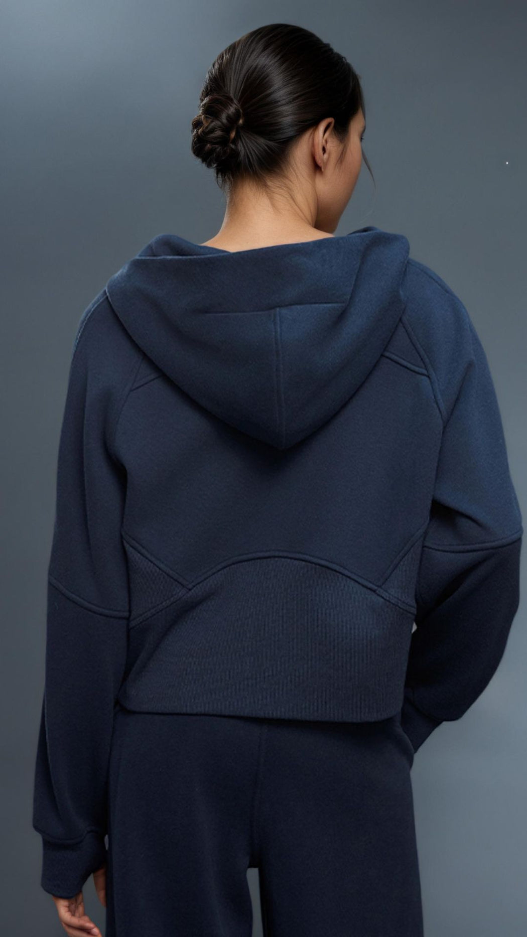 Nuvora Hoodie
