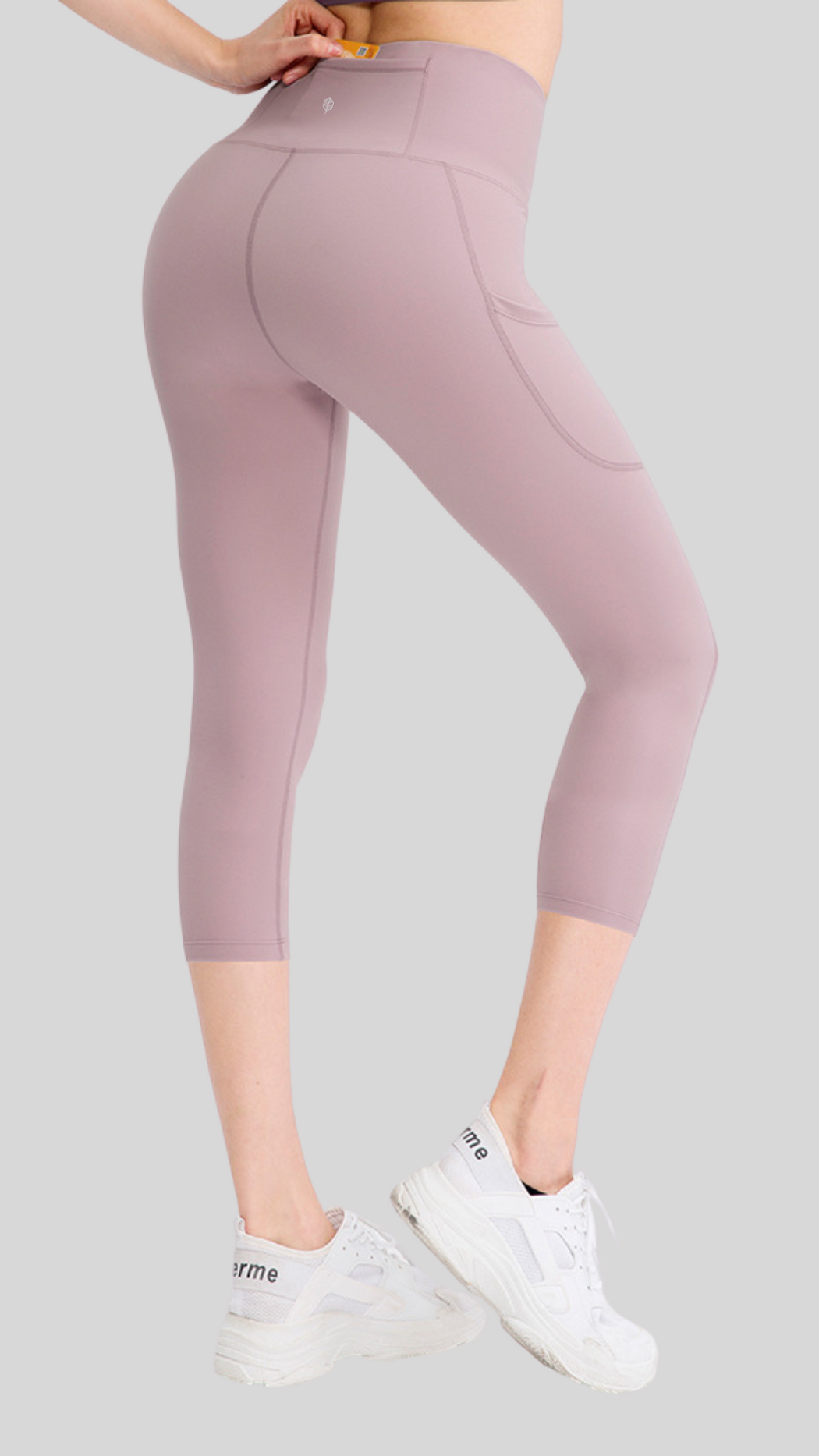 The Momentum Capri Leggings 20"