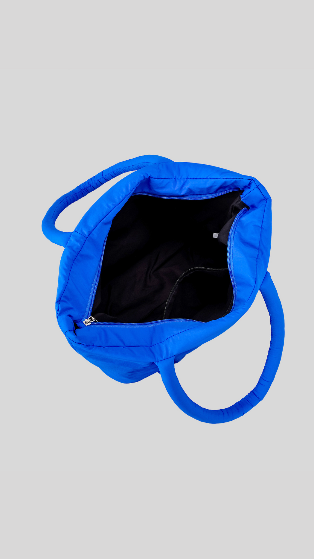 Elegant Puffer Gym Bag with Front Pocket