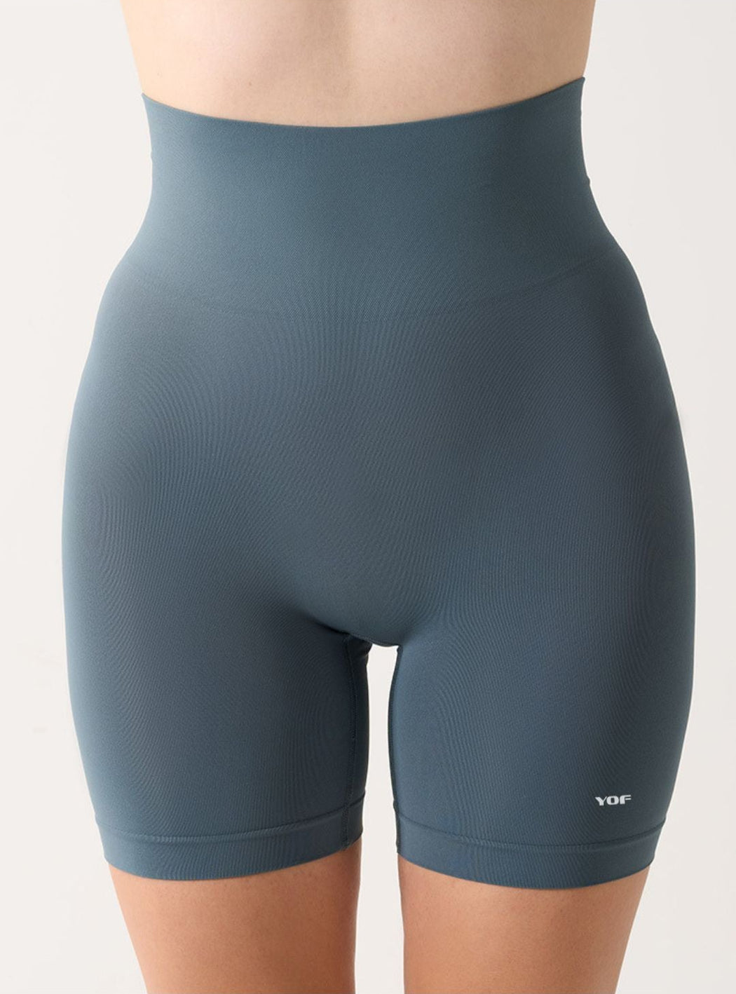 CoreHug Seamless Short – 5" Inseam | Ultra High Waist