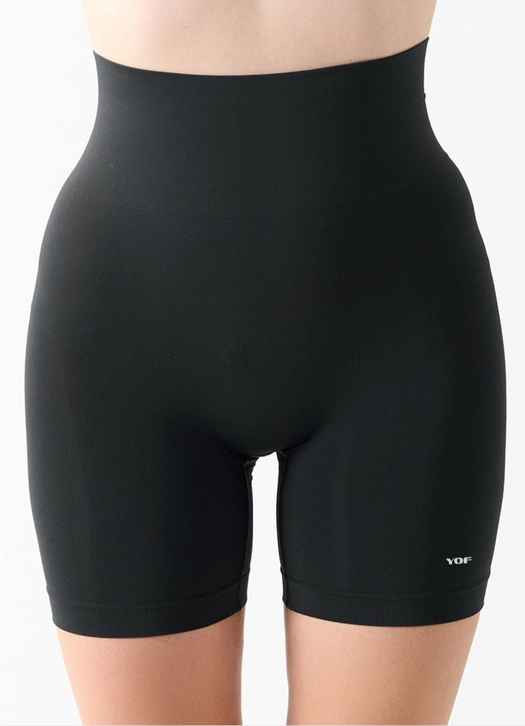 CoreHug Seamless Short – 5" Inseam | Ultra High Waist