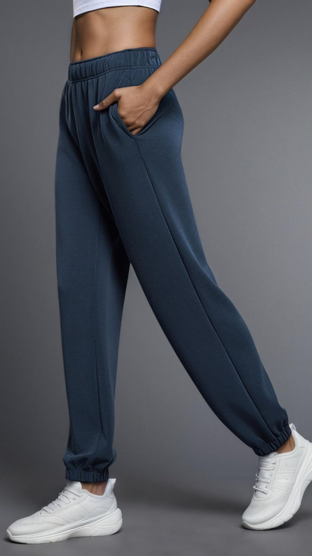 The Lissée Tapered Jogger