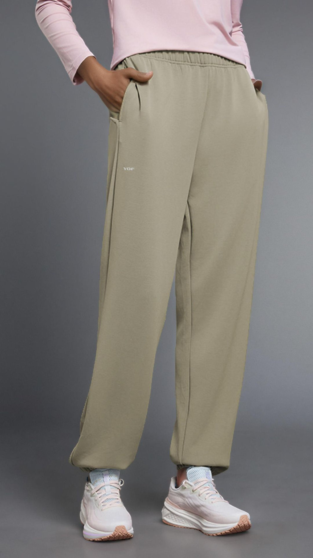 The Lissée Tapered Jogger