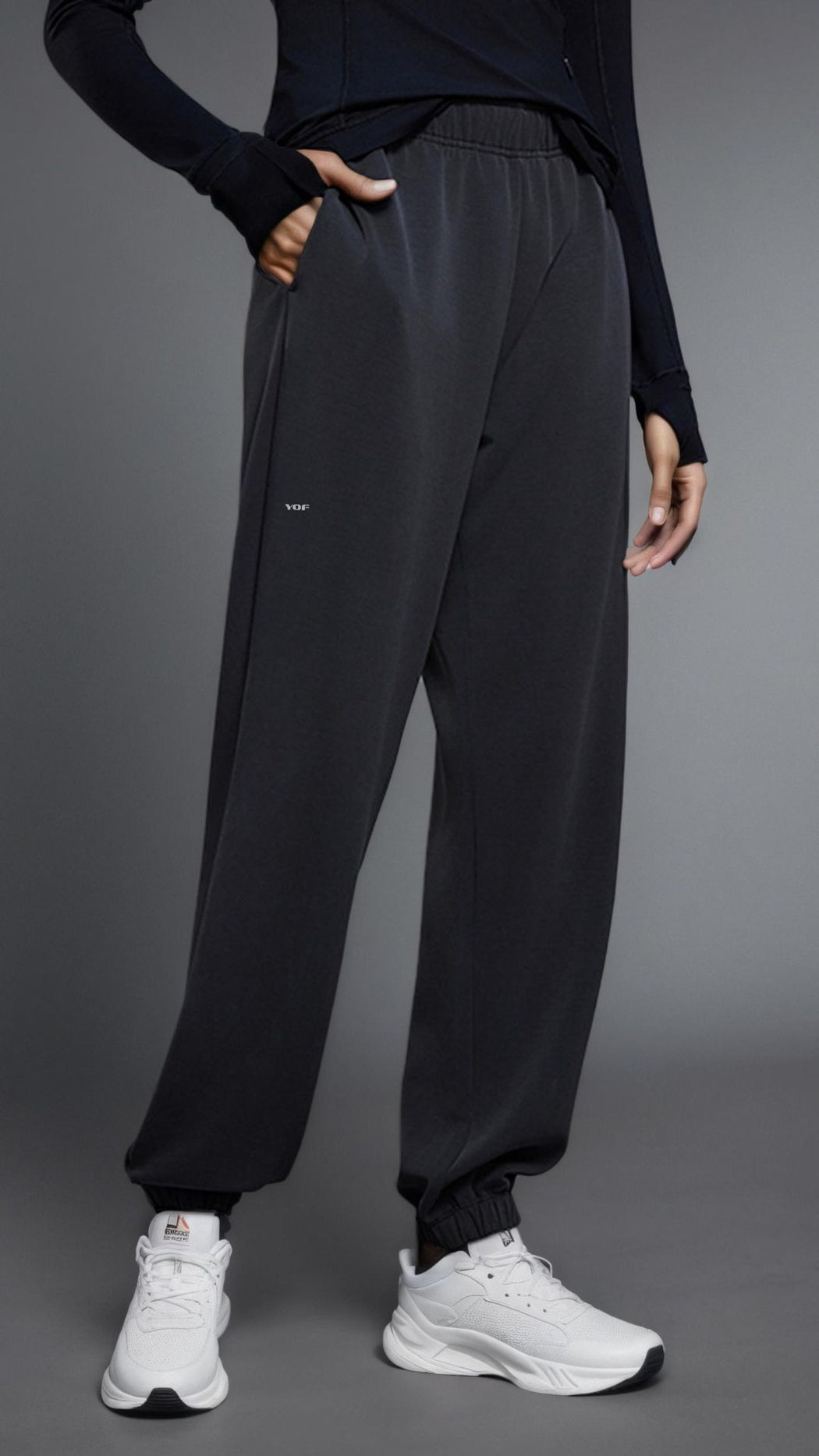 The Lissée Tapered Jogger
