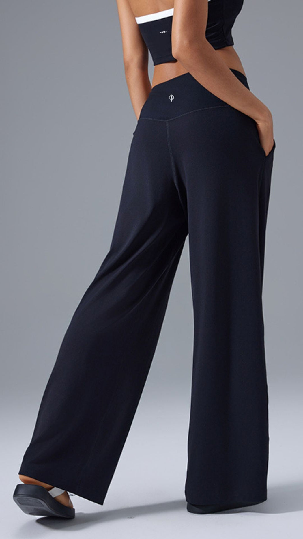 SereniStretch High Waist Wide-Leg Pant With Pockets