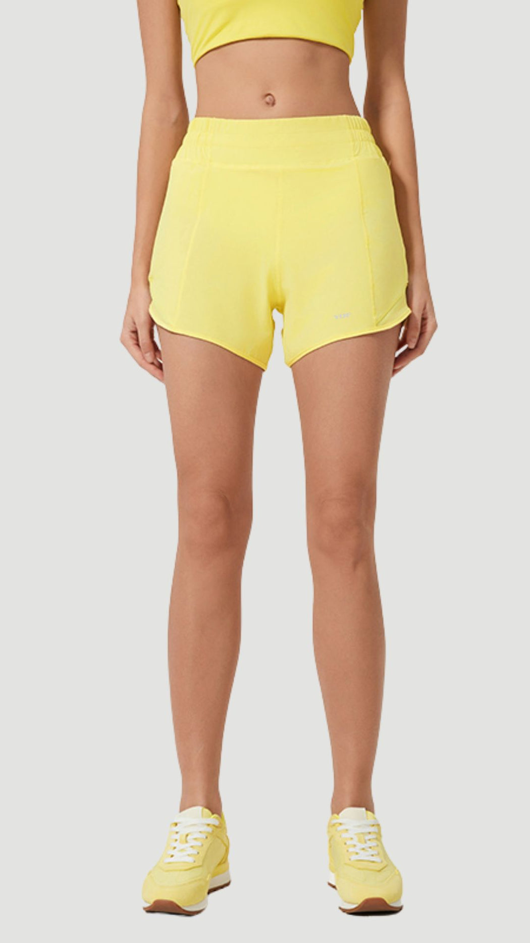 SwiftRun Performance Shorts with Triangle Liner