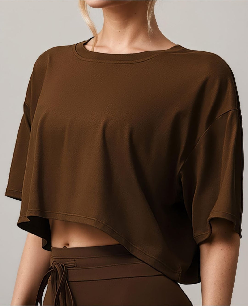 Athletiq Women’s Crop Top