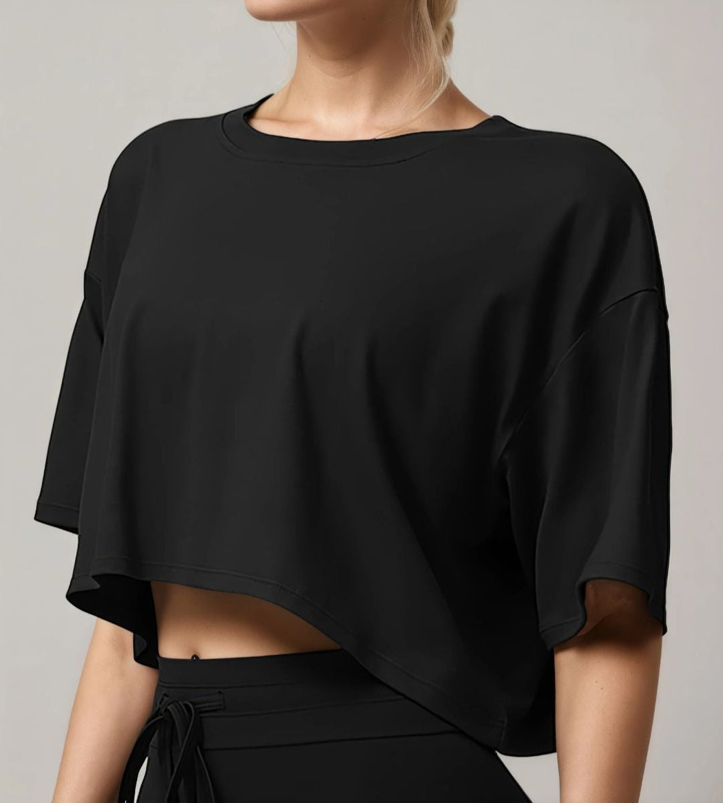 Athletiq Women’s Crop Top