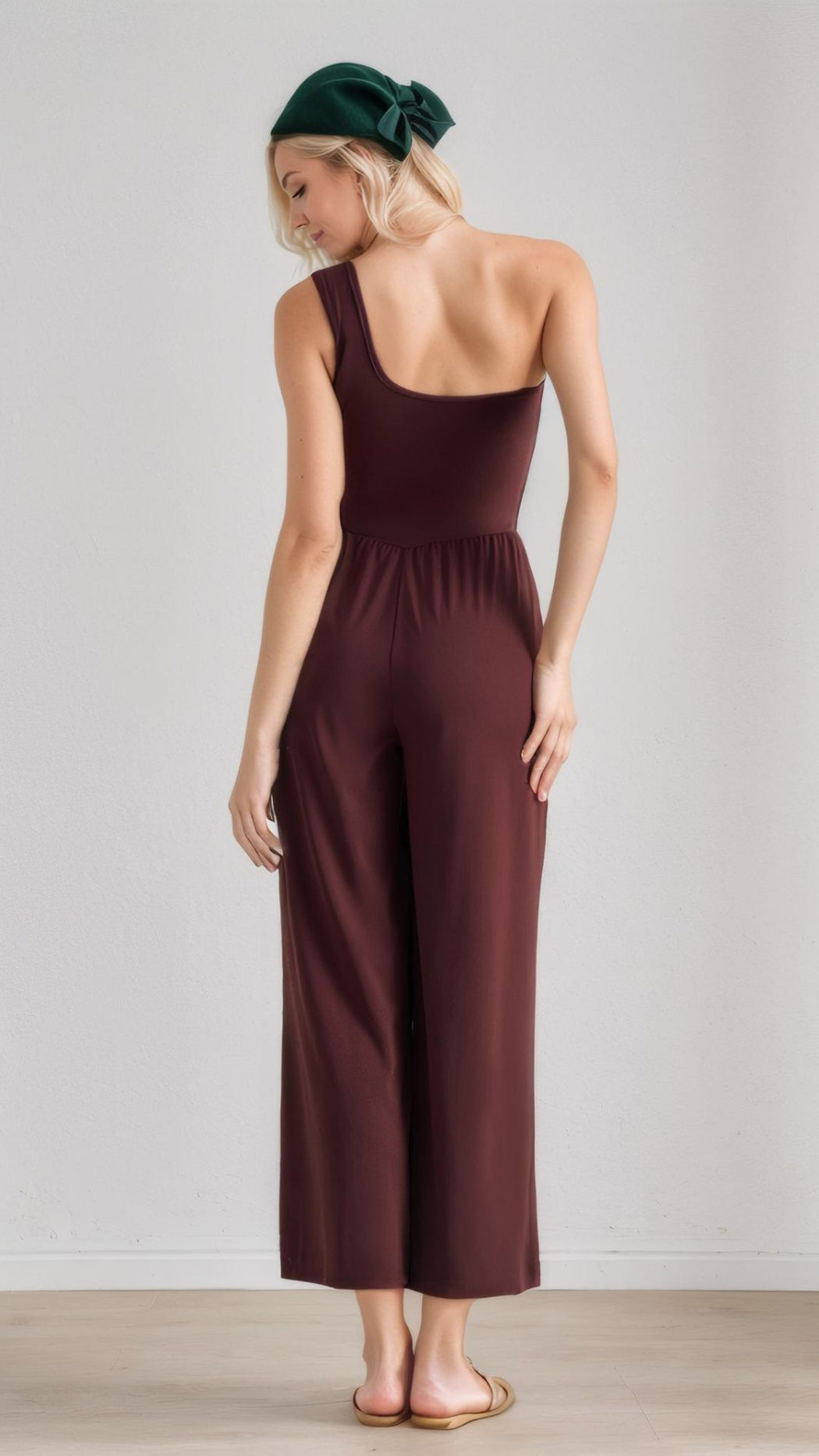 Asymmetry Chic One-Shoulder Wide-Leg Jumpsuit with Built-In Padding