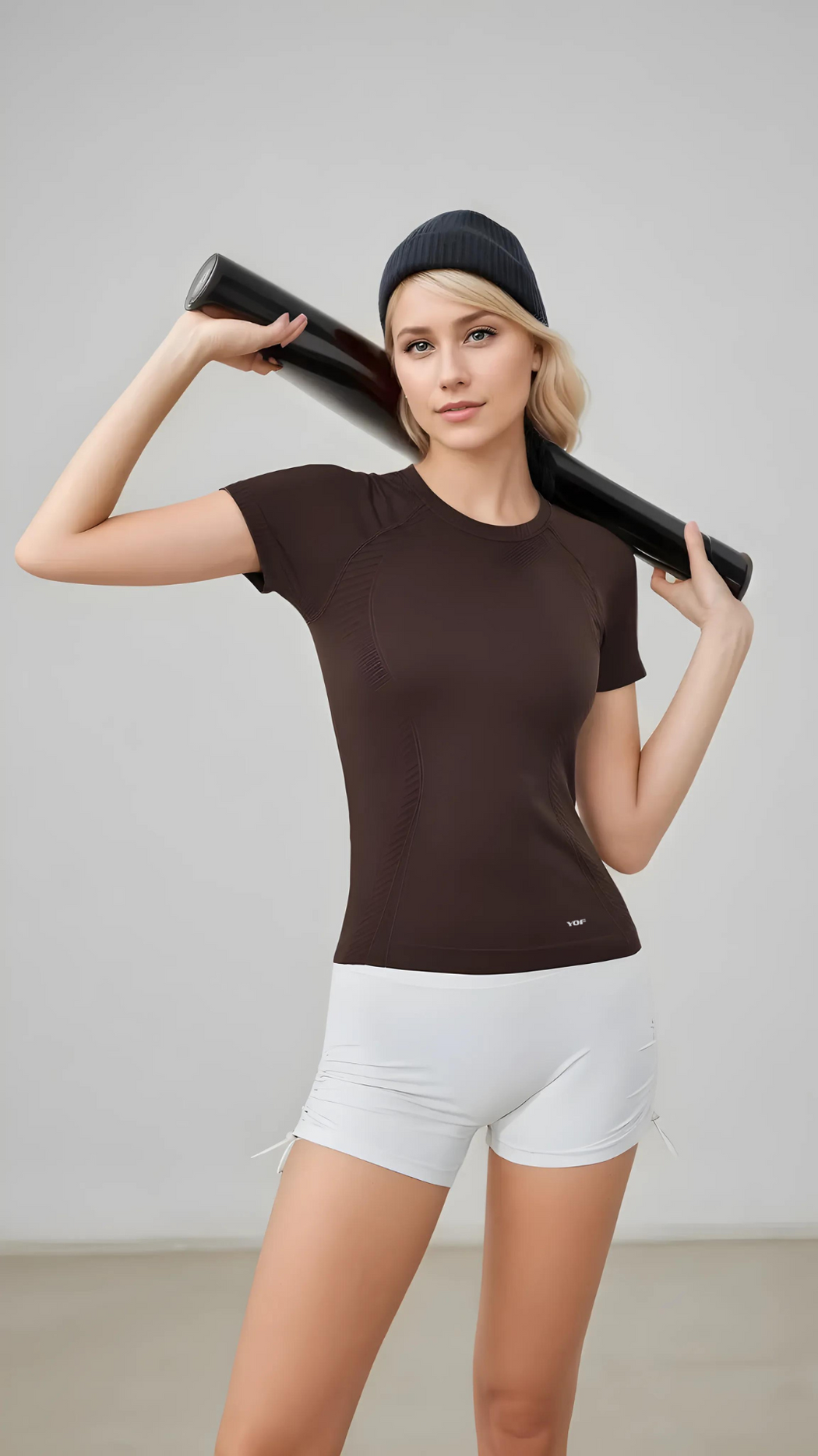 ÉlanFit Seamless Sculpting Tee – Short Sleeve Performance Top