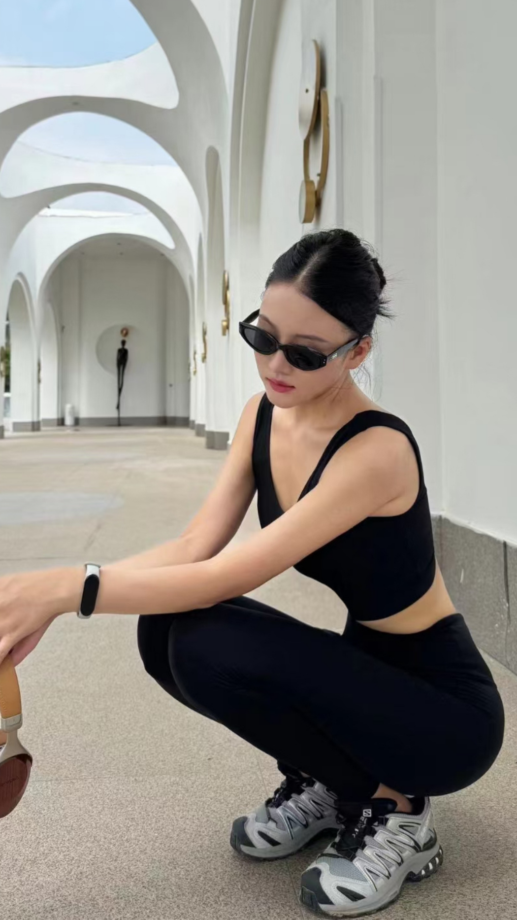 Essential Yoga Leggings with Back Pocket - Multiple Colors Asian Length