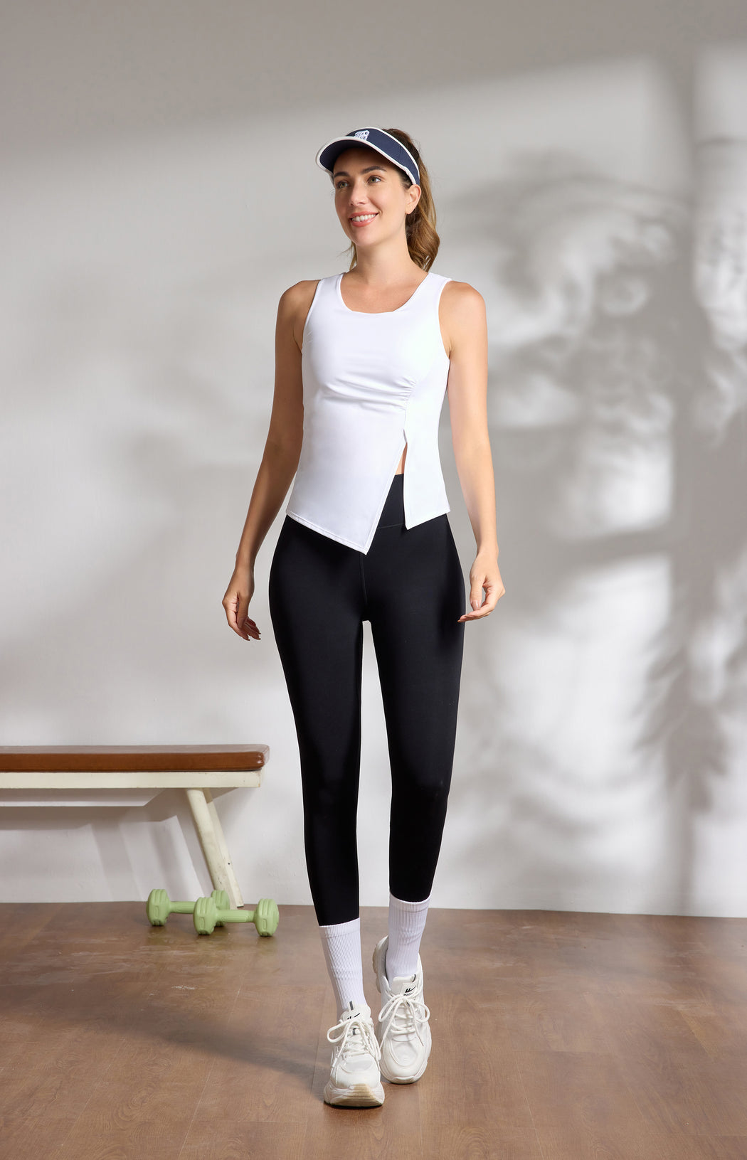 MOMENT Yoga Tank Top