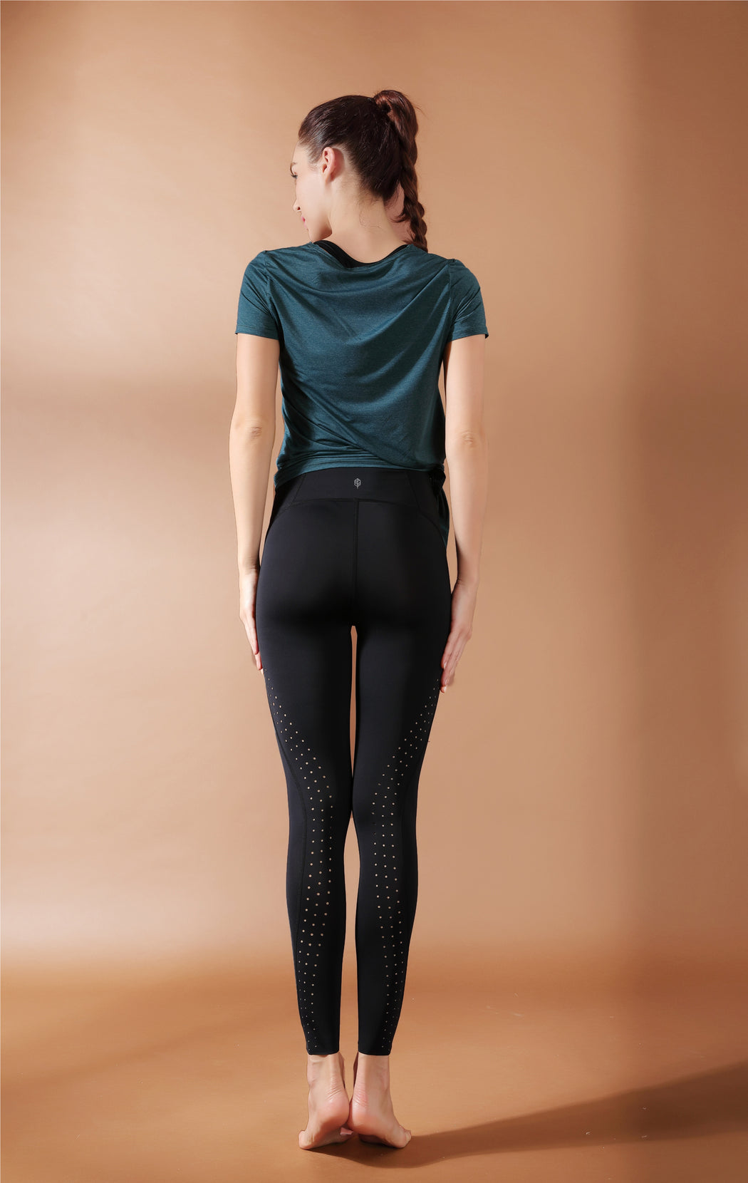 WONDERS High Waist 3D Contour Laser Holes Leggings