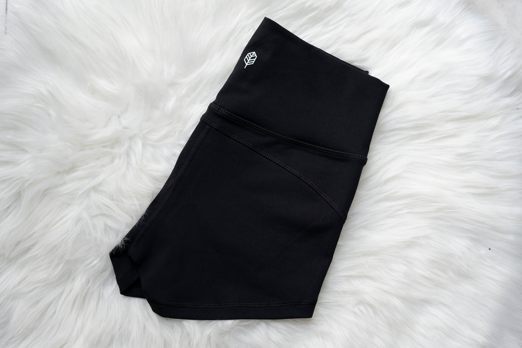 ELLA 2.5" Booty Shorts | Activewear for Women | YOF Athletica