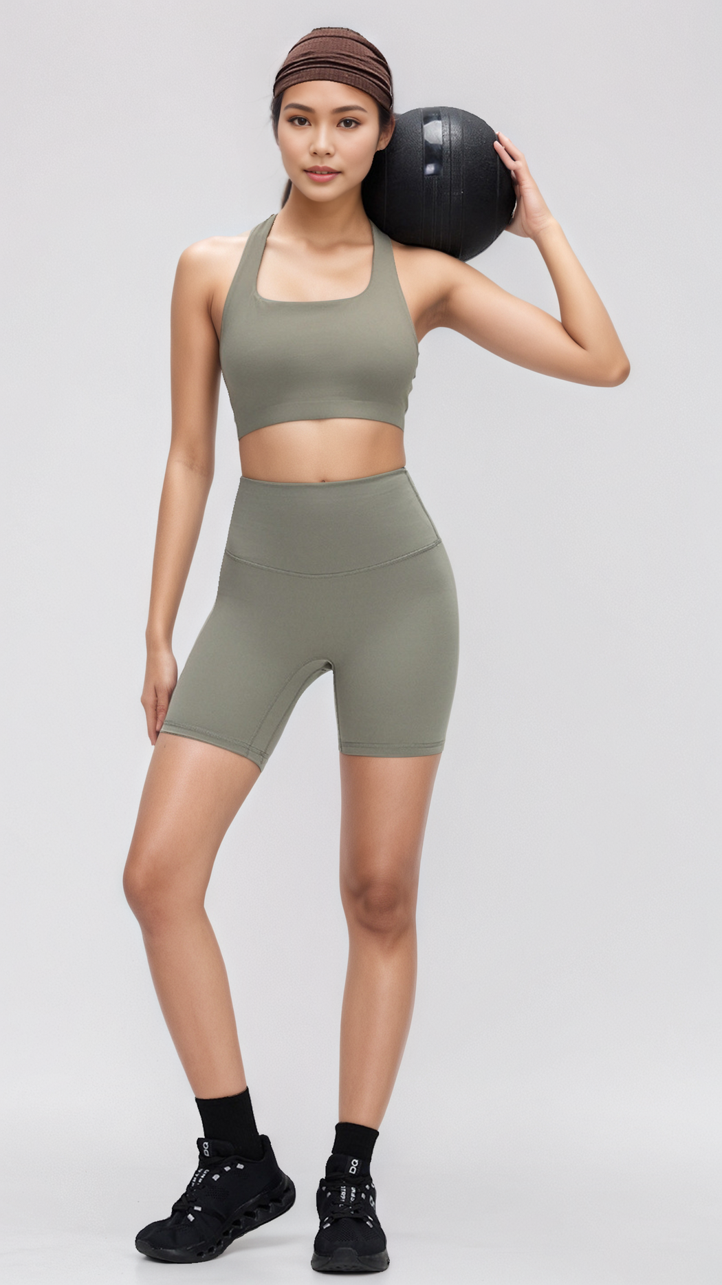 SwanFit U-Neck Sports Bra
