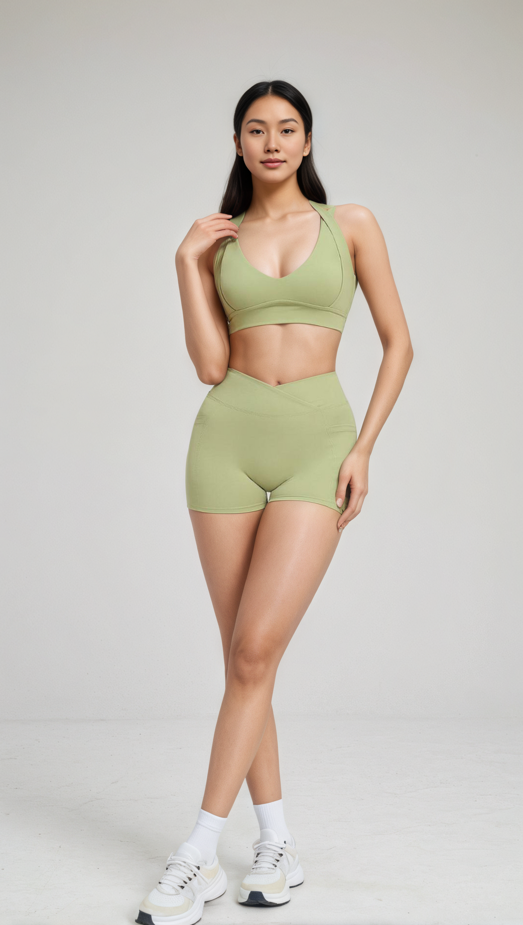 Lune Sculpt Halter Bra