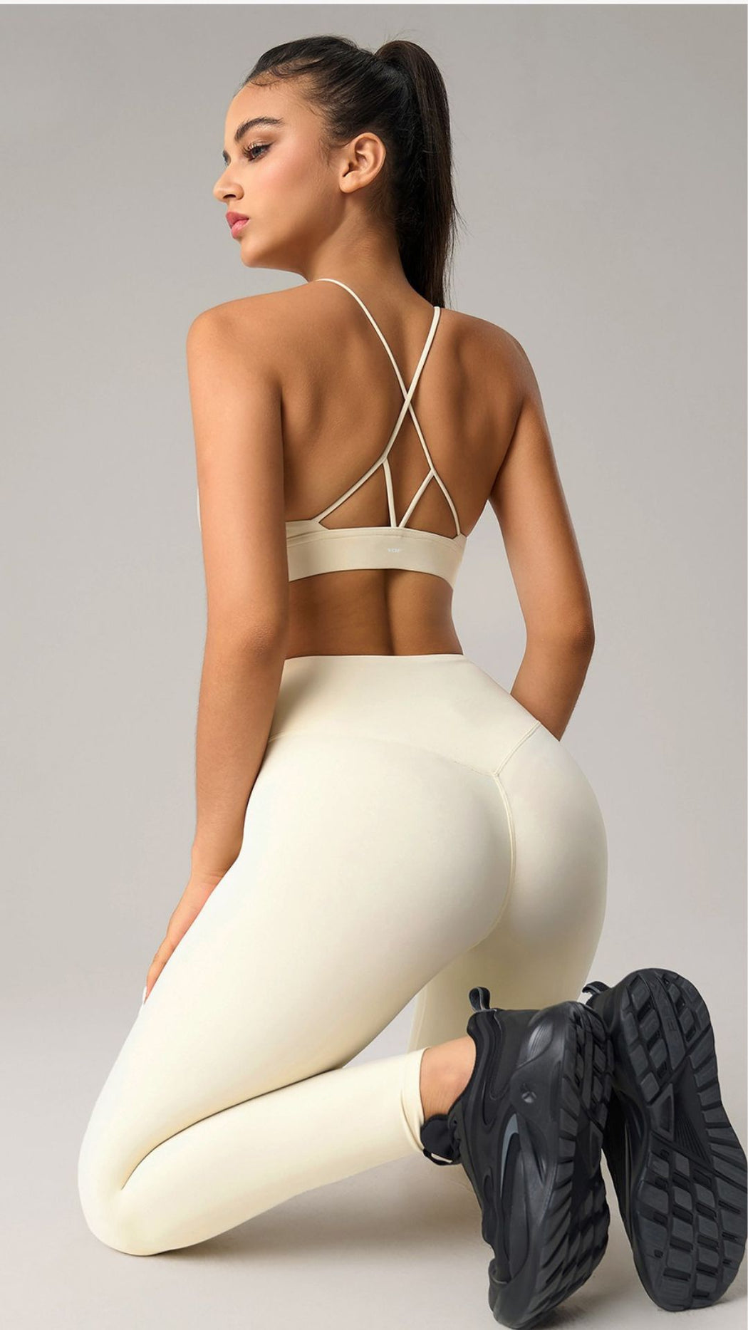 Elevare V Bra