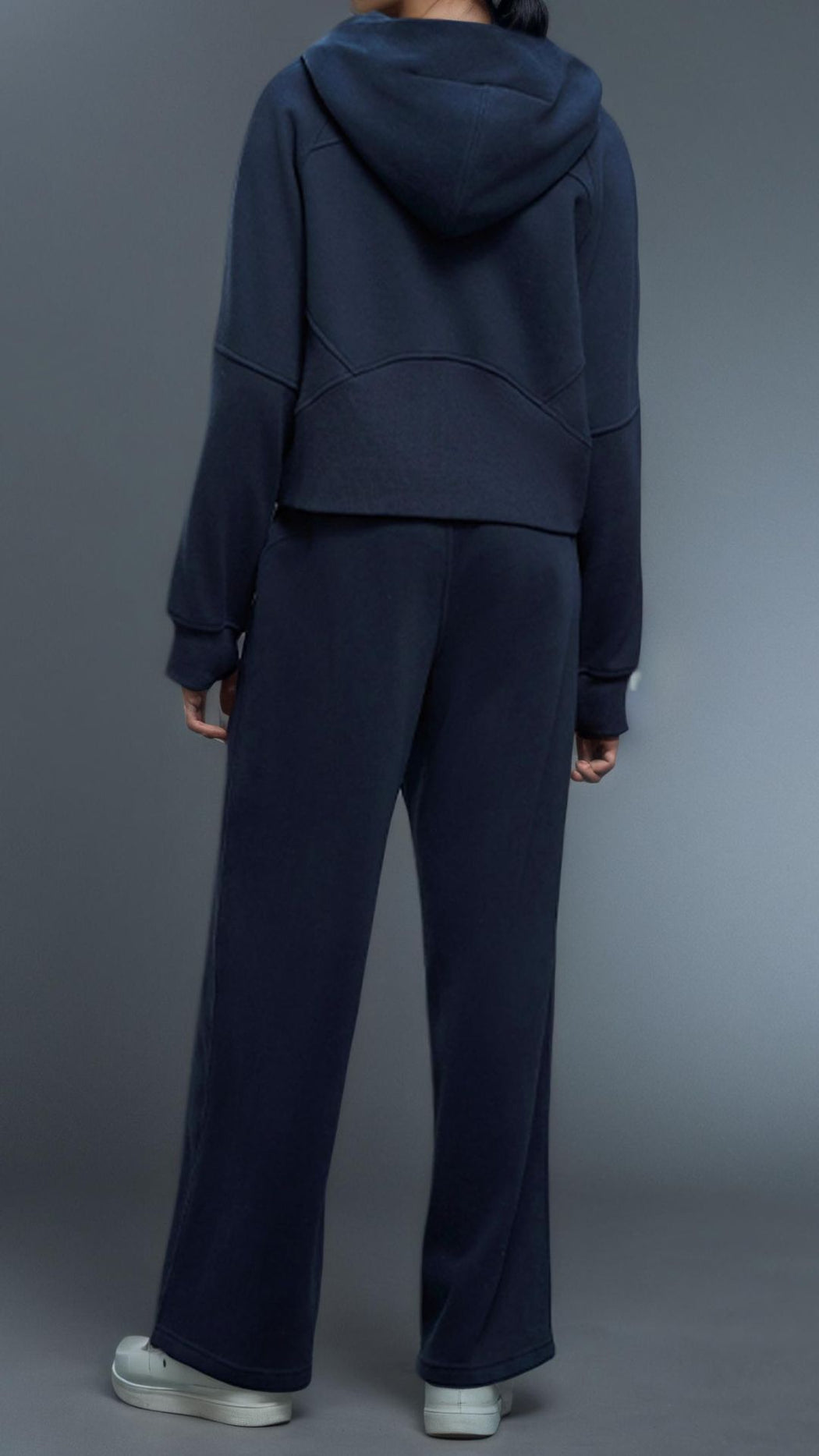 Nuvora Hoodie