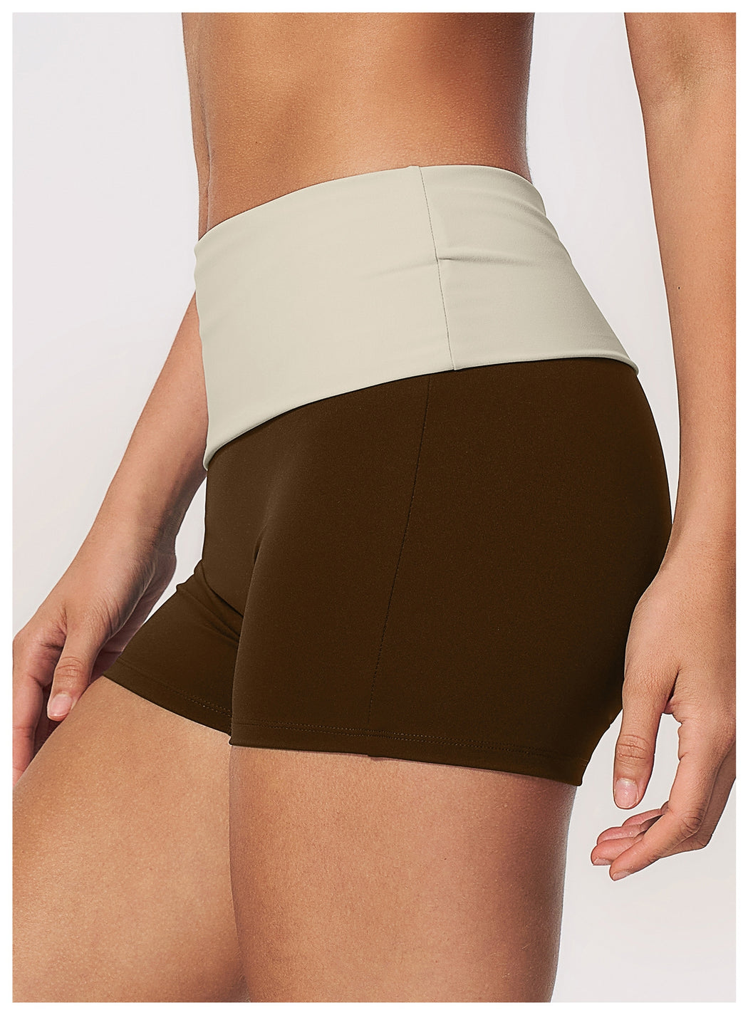 Avelyn Shorts
