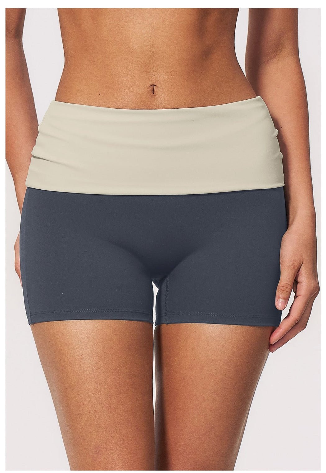 Avelyn Shorts