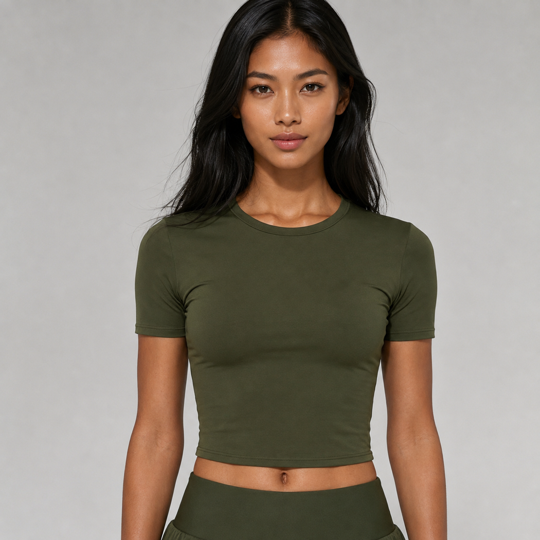 Novi Quick-Dry Crop Top