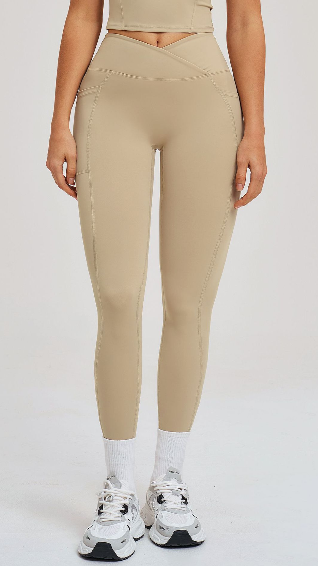 SculptCross Pocket Legging