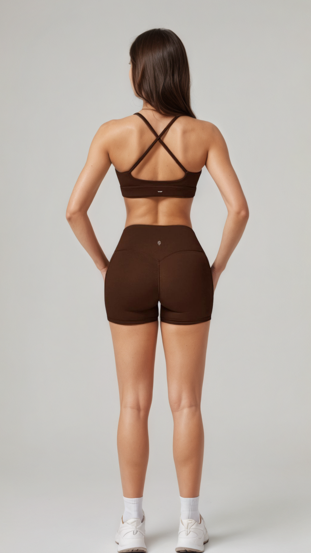 SculptCross Pocket 2.5" Inseam Short