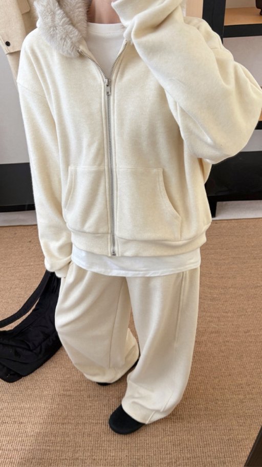 Velouria Fleece Pants