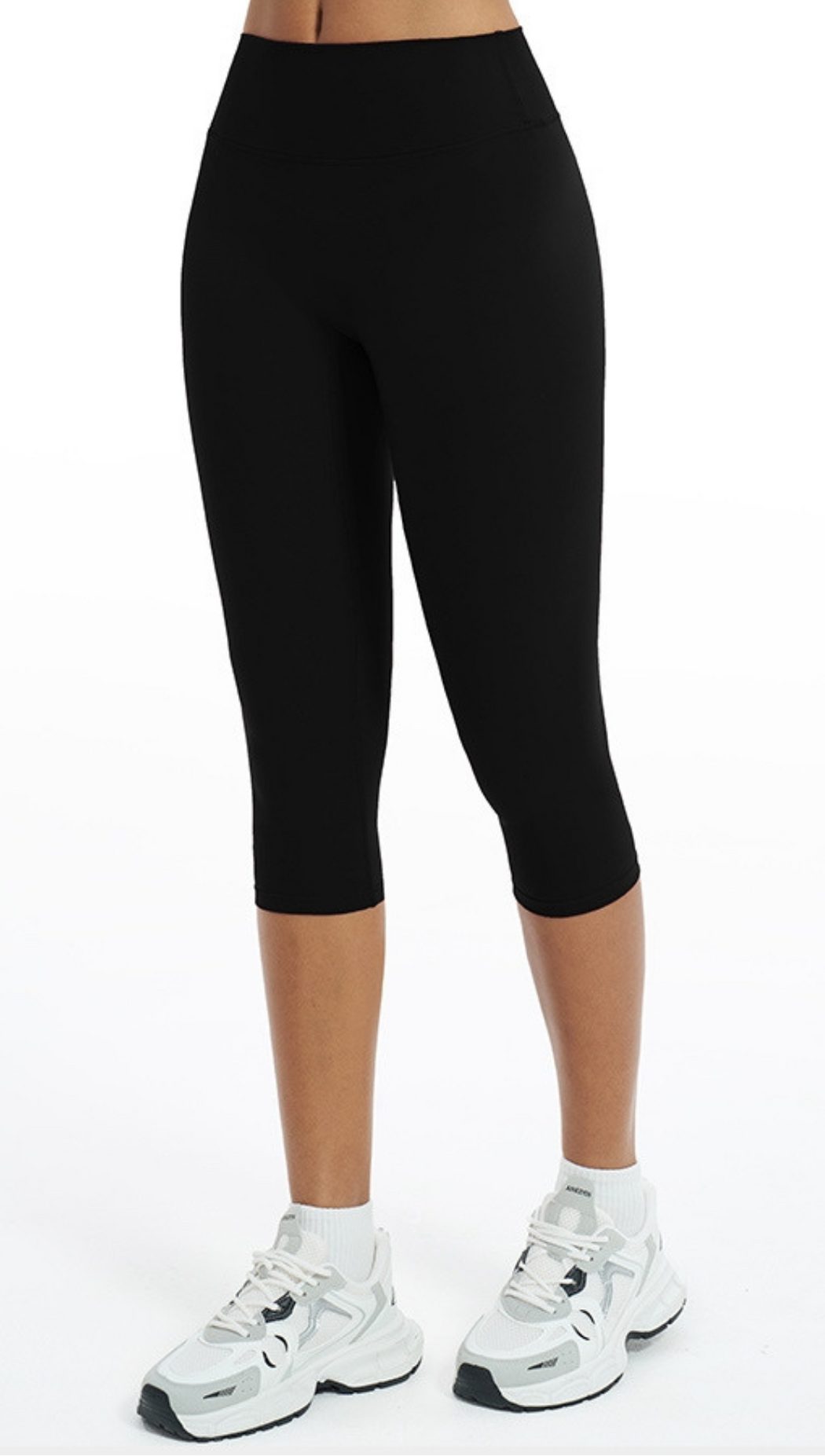 Lune Capri Leggings  (3/4 Length)