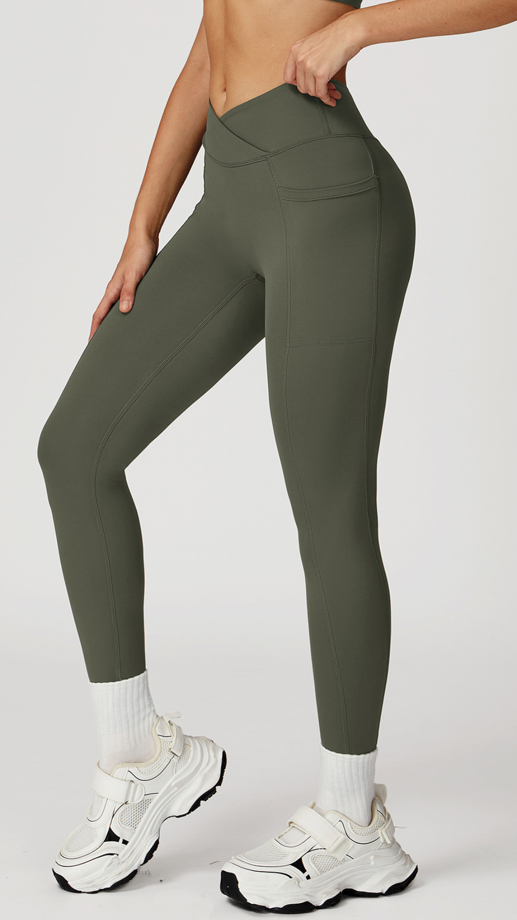 SculptCross Pocket Legging