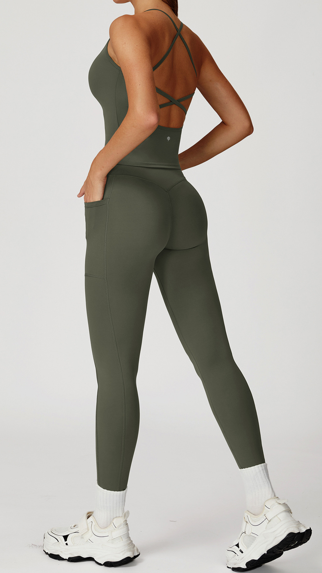 SculptCross Pocket Legging