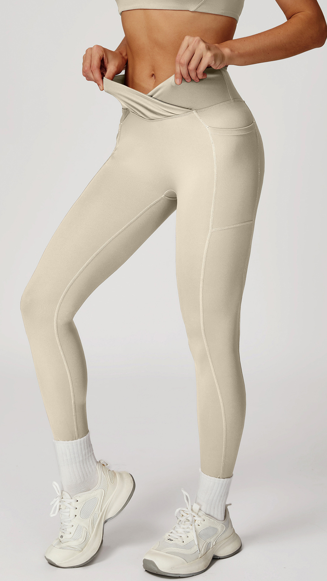 SculptCross Pocket Legging