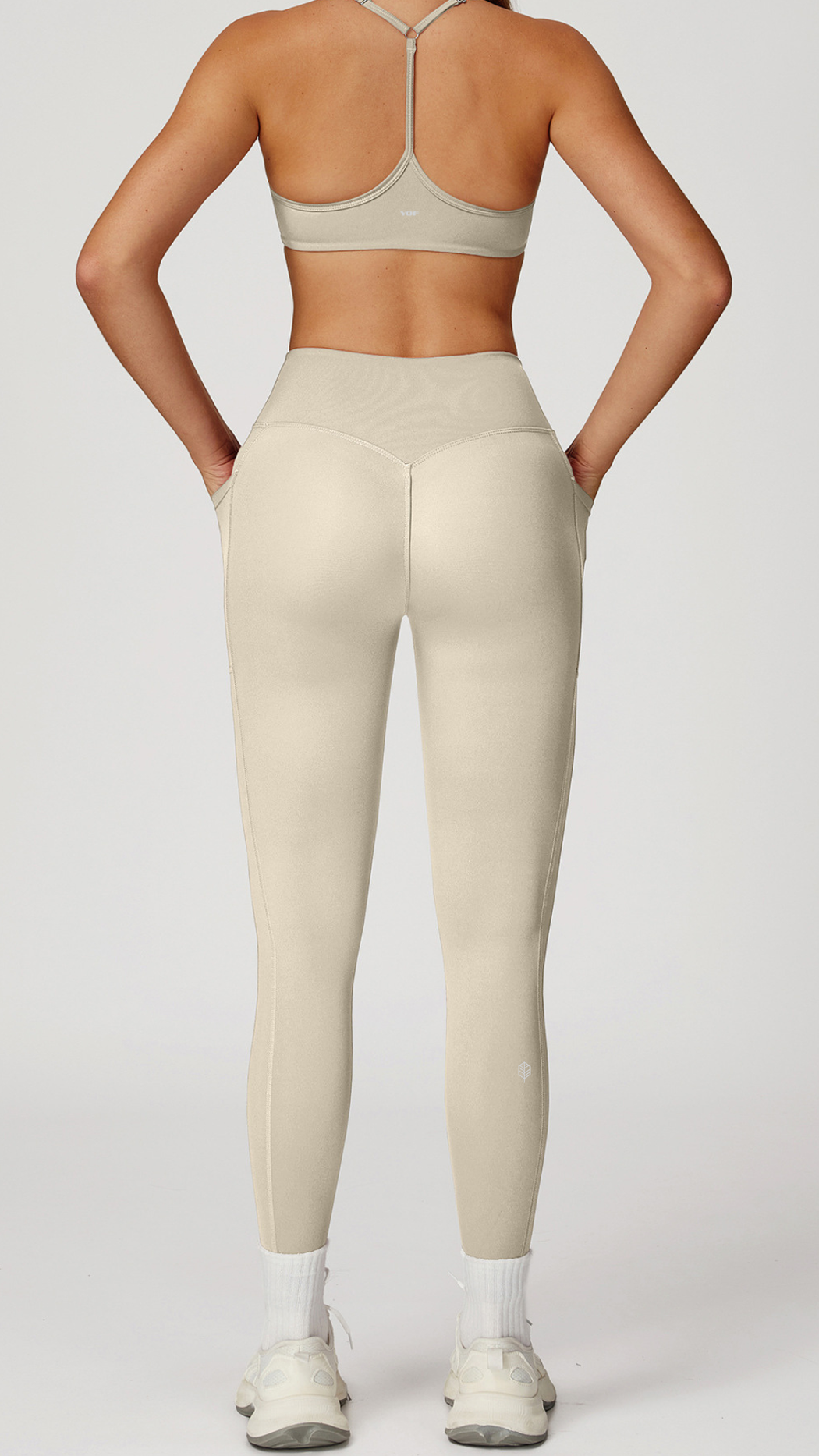 SculptCross Pocket Legging