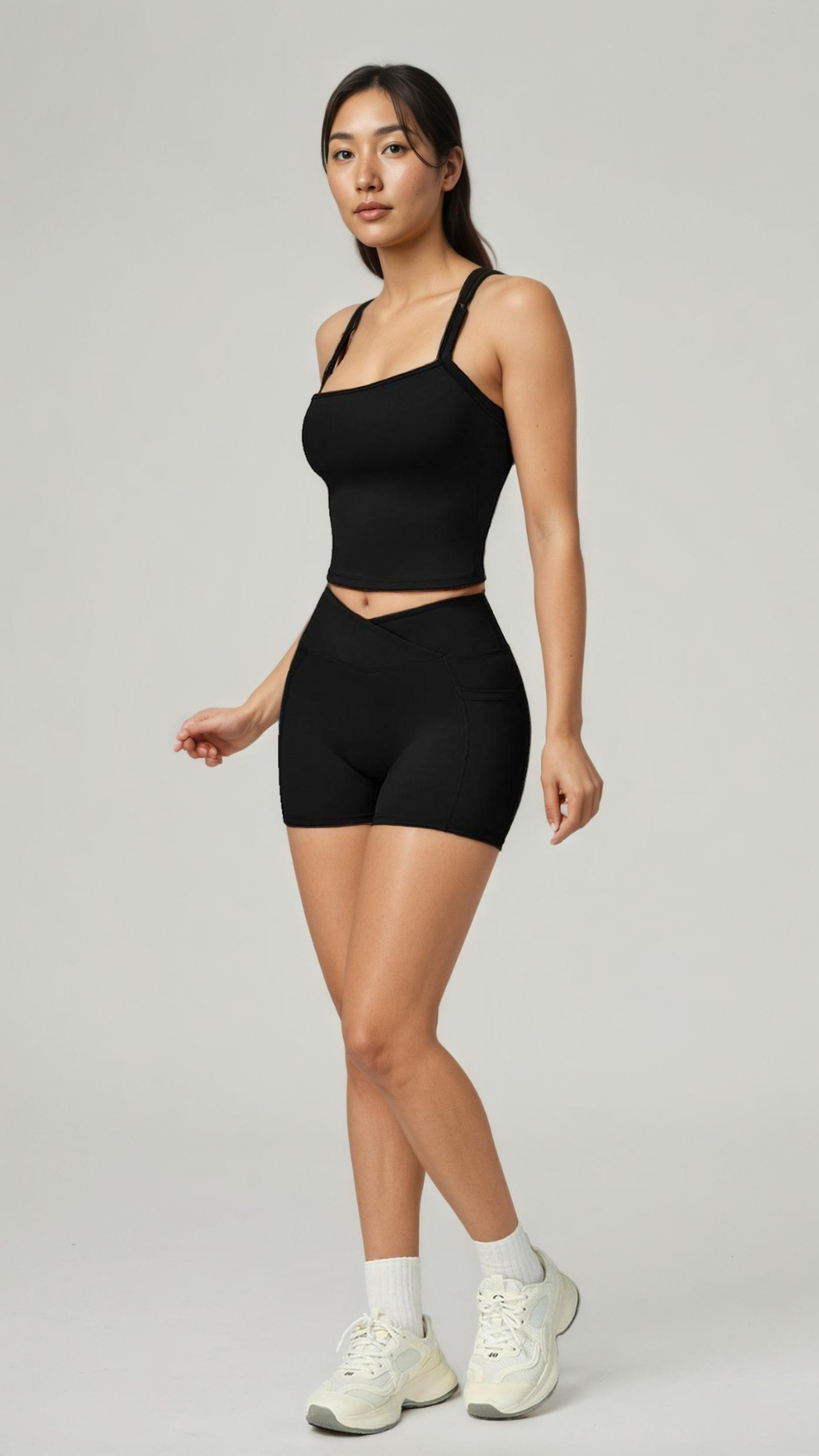 SculptCross Pocket 2.5" Inseam Short