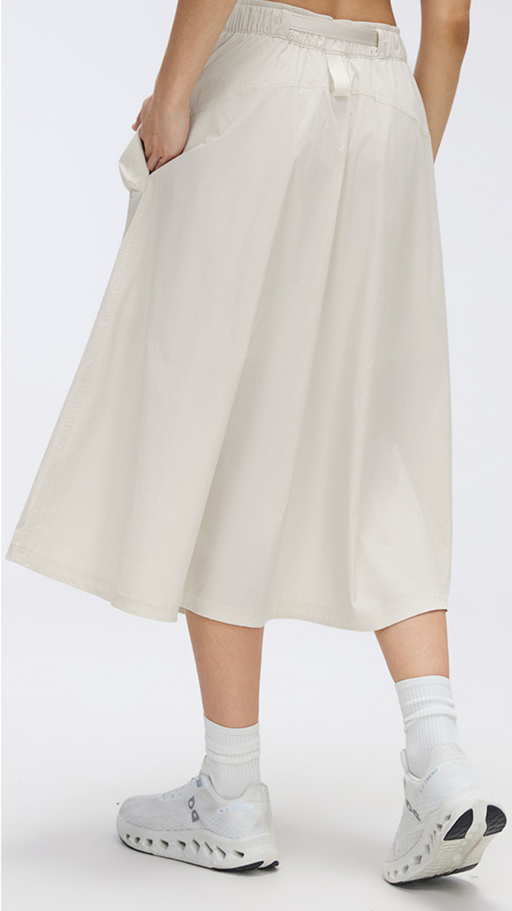 AEROFLOW Utility Midi Skort