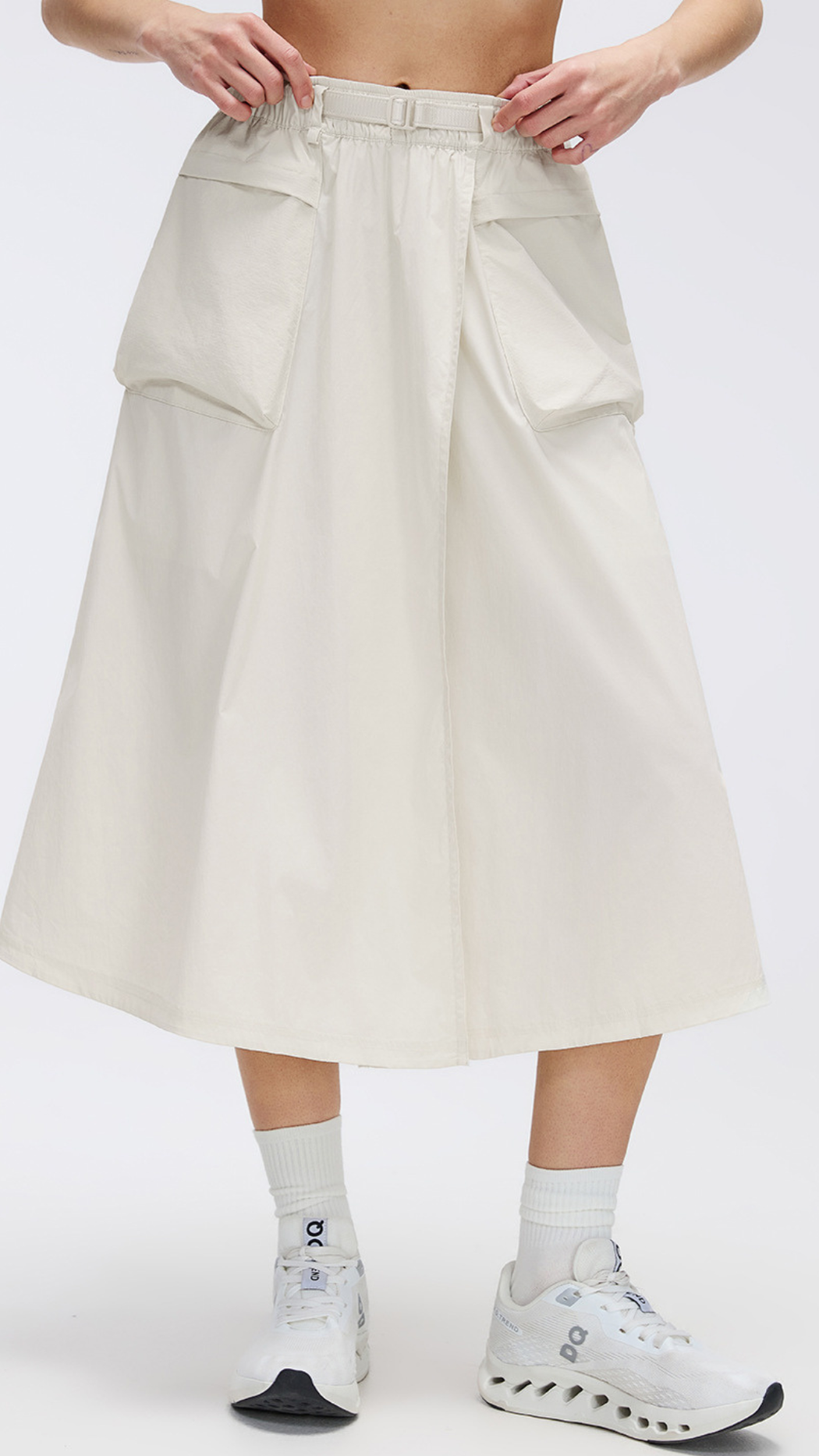 AEROFLOW Utility Midi Skort