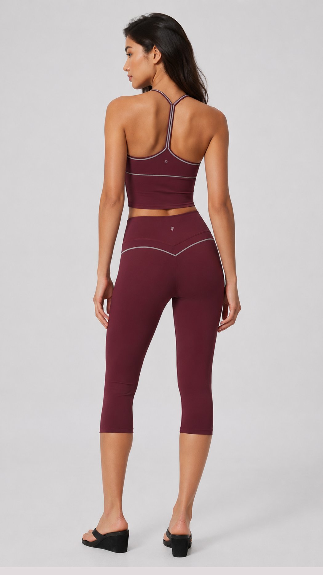 Elvera Capri