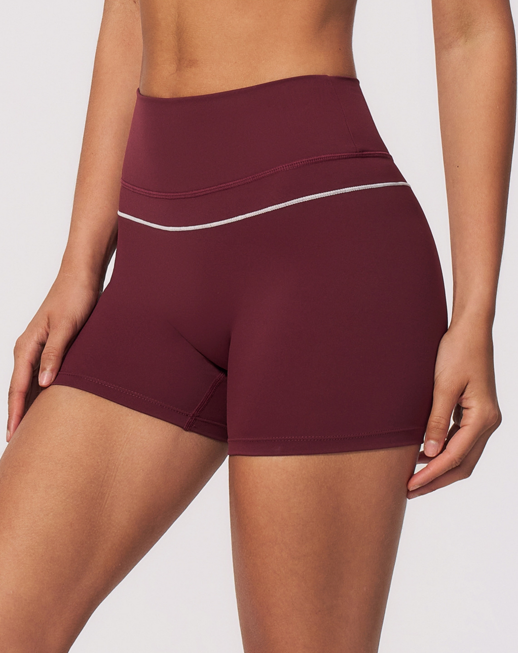 Elvera Shorts