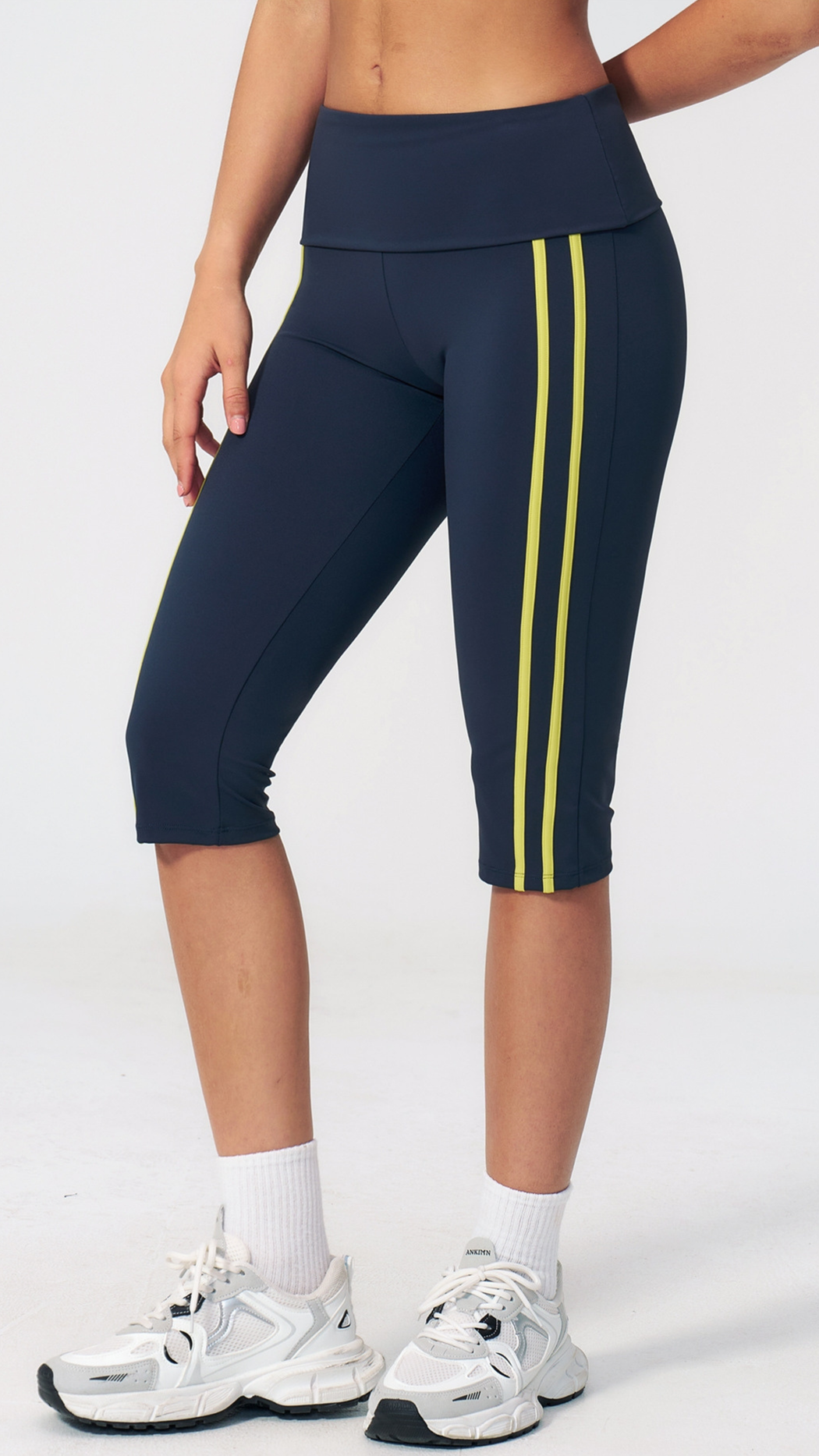 Aeris Stripe Capri Legging