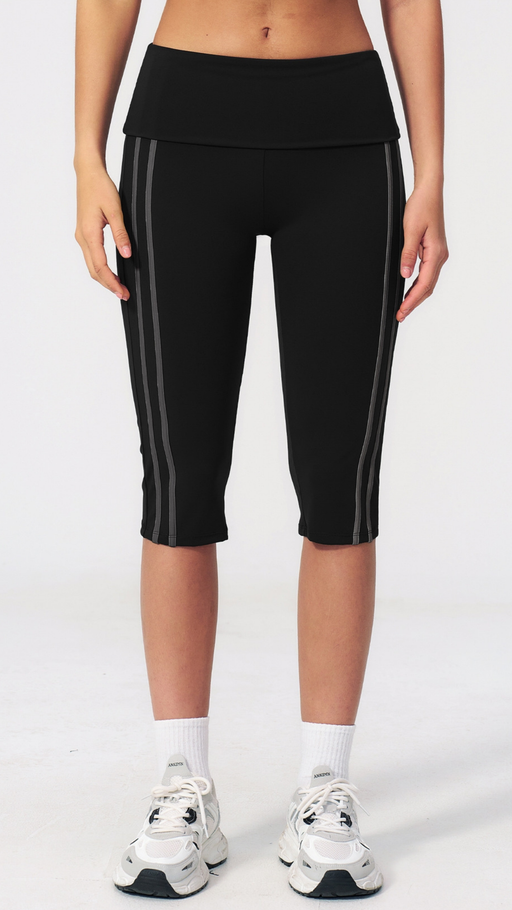 Aeris Stripe Capri Legging