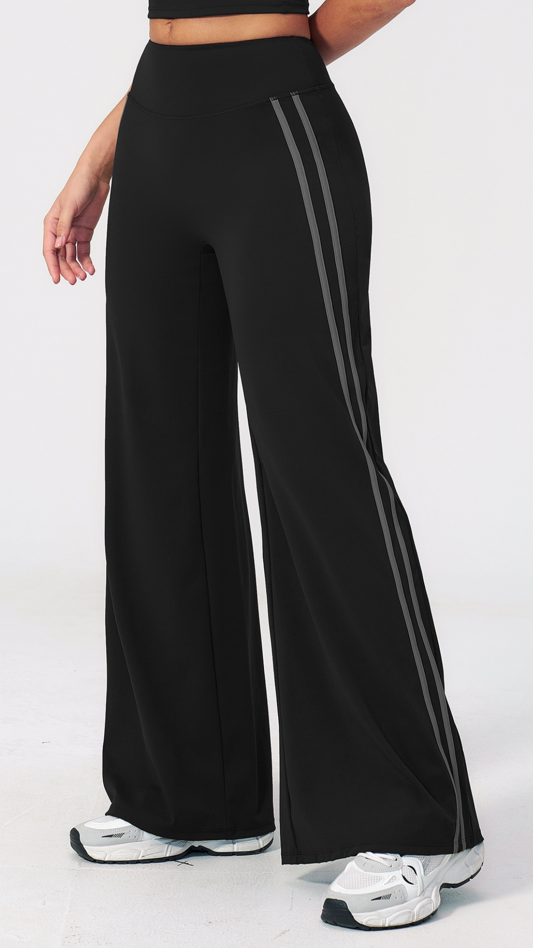 Aeris Flow Wide-Leg Pants