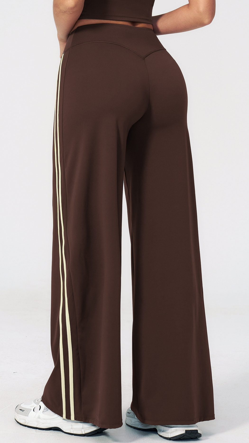 Aeris Flow Wide-Leg Pants